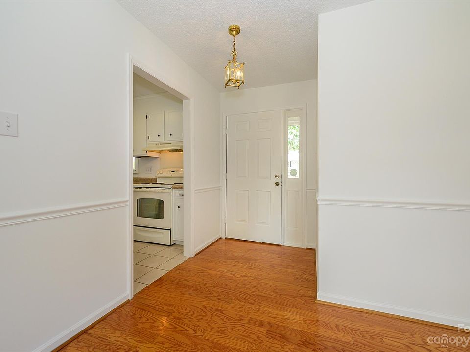 9218 Landsburg Ln, Charlotte, NC 28210 Zillow