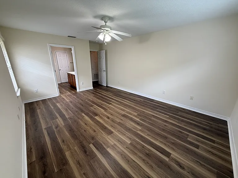 104 Kemper Ln — Photo 9