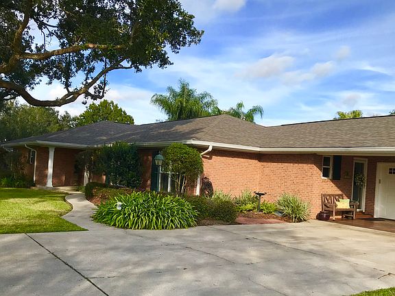 Driveway side view
