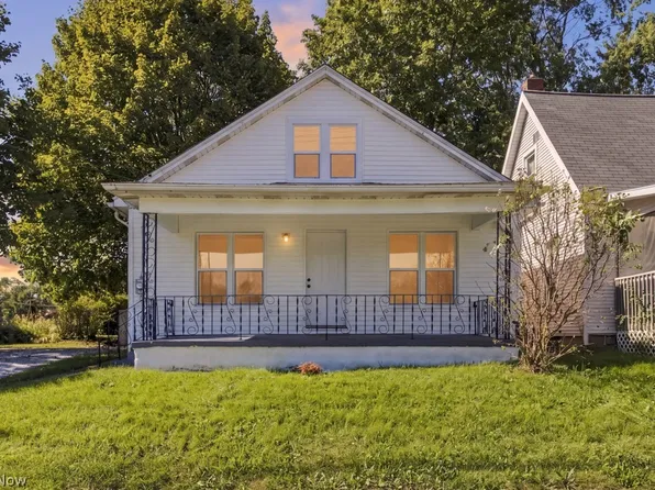 1588 Josephine Ave, Lakemore, OH 44250