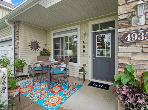 4935 Bisset Ln #7604, Inver Grove Heights, MN 55076