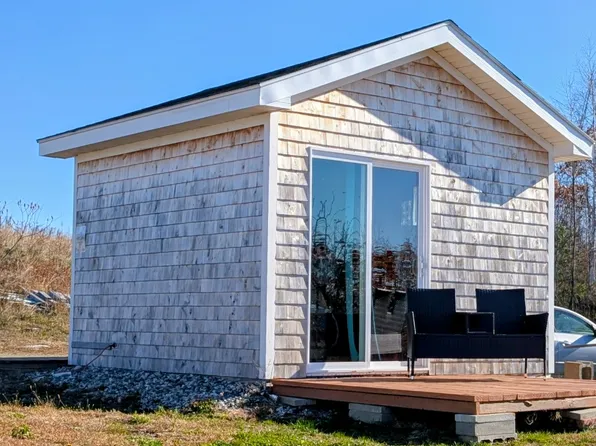 158 N Hills Ridge Rd #F, Greene, ME 04236