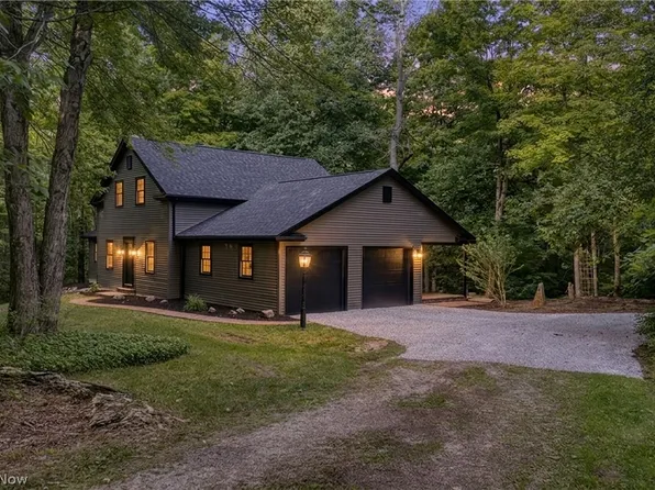 5819 Lance Rd, Medina, OH 44256