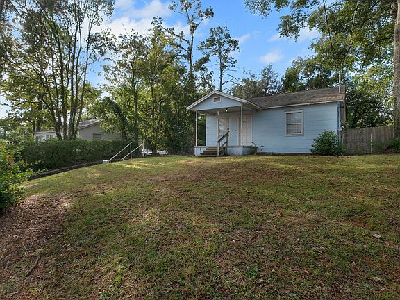 4th image of 1611 Jackson Bluff Rd