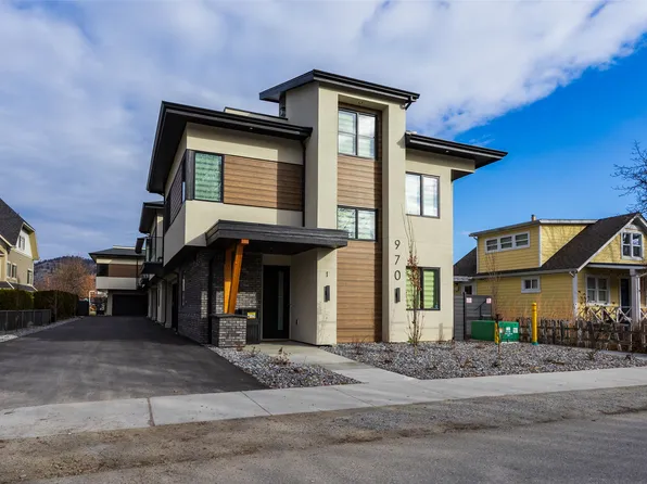970 Lawson Ave #3, Kelowna, BC V1Y 6T1