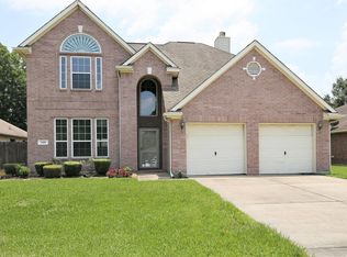 7818 Bighorn St, Baytown, TX 77521