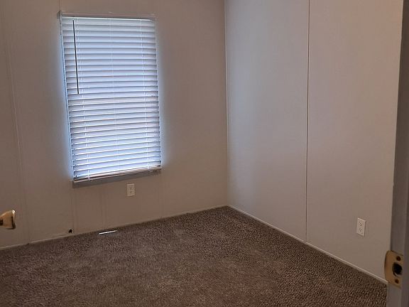 4th image of 2023 Davies Rd