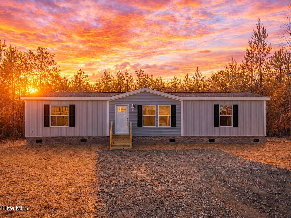 1st image of 260 Tracy Drive
