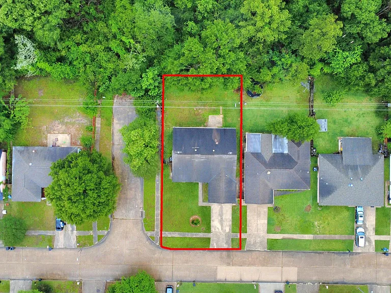 6603 Brookgate Dr — Photo 2