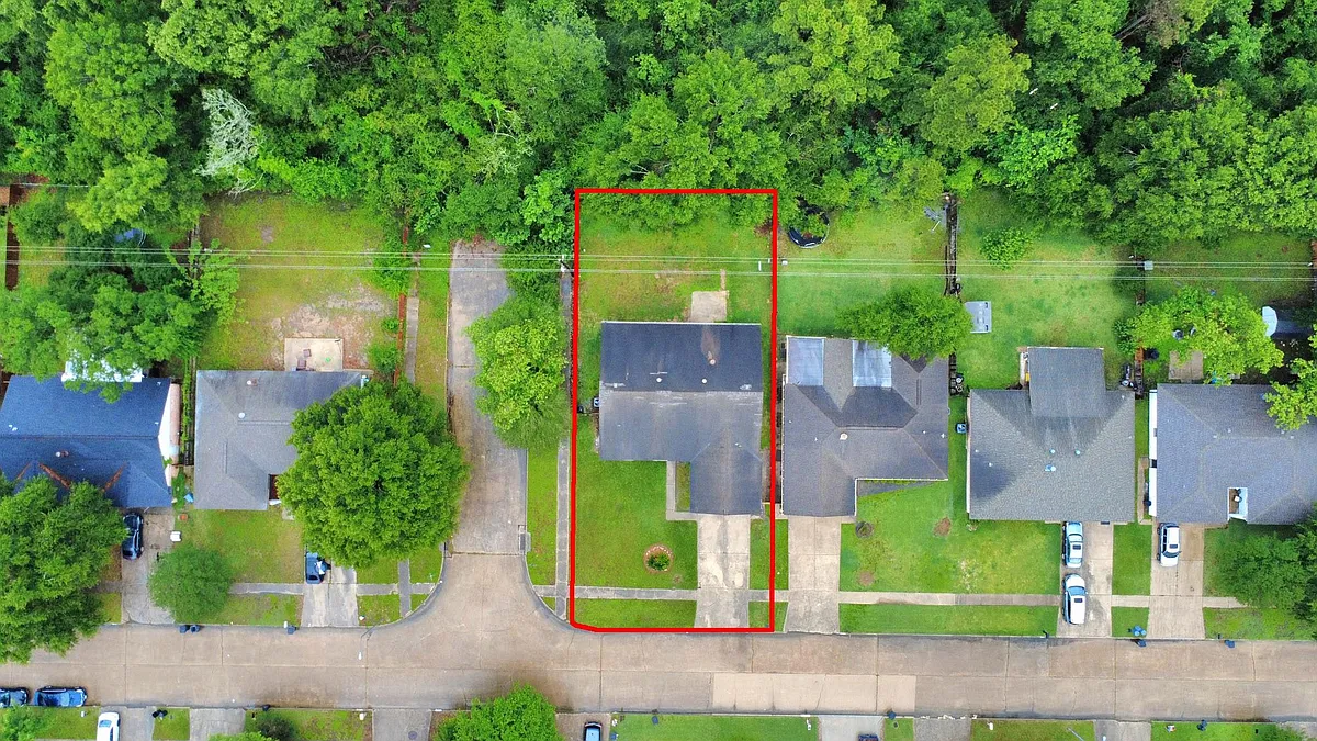 Building Photo - 6603 Brookgate Dr