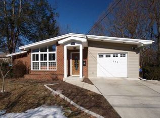 711 N Belgrade Rd, Silver Spring, MD 20902