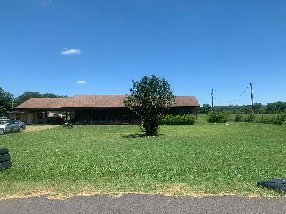 1st image of 10 Ashley Ln