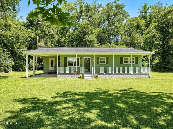 360 Cedarbrook Way NE, Leland, NC 28451