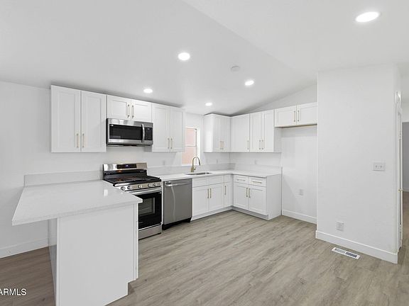5th image of 20929 E COYOTE Lane