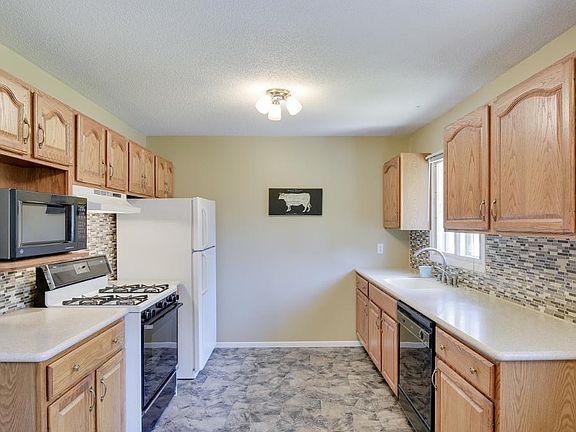 2nd image of 12022 Duke Dr NE