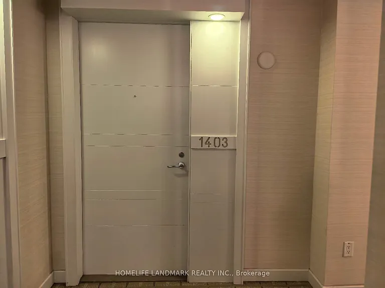 38 Grenville St #1403 — Photo 2