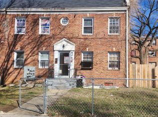 604 Mellon St SE APT 3, Washington, DC 20032