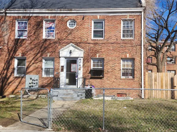 604 Mellon St SE APT 2, Washington, DC 20032