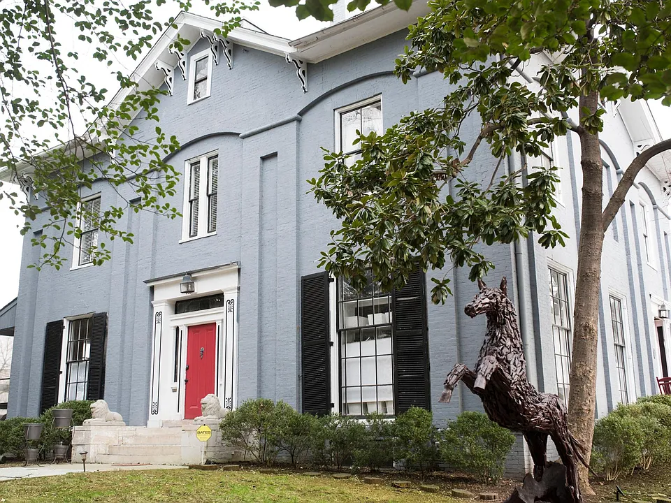 125 Forest Ave #1202