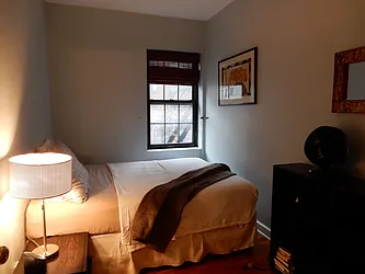 Rented by Aimee Grodanz, LREB