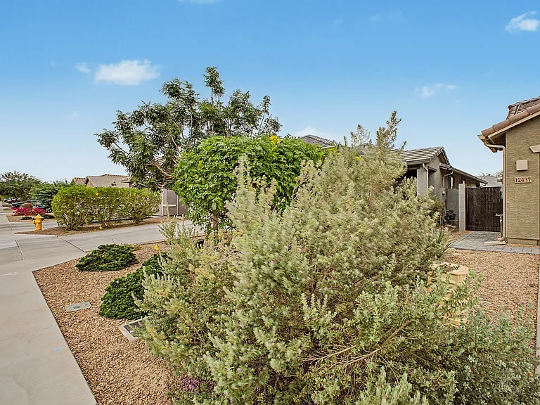 12431 W State Ave — Photo 38