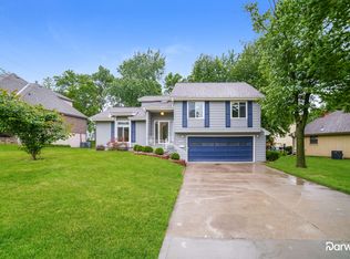 3803 NE 60th St, Gladstone, MO 64119