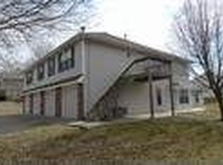 8229 NW Mace Rd, Kansas City, MO 64152