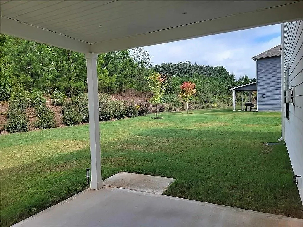 4 bed, 3.0 bath, 3080 sqft, $3,150 — Photo 3