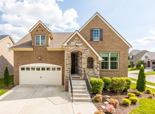 402 Fall Creek Cir, Goodlettsville, TN 37072