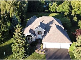 8616 Quarles Rd, Maple Grove, MN 55311