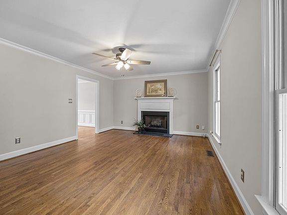 5th image of 4713 Forest Highland Dr