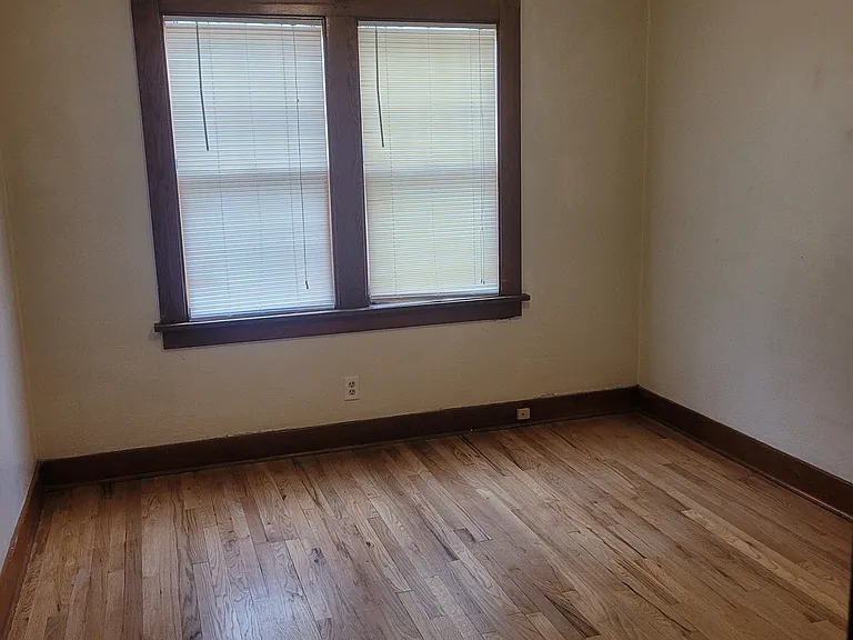 113 E 26th St #113 — Photo 10