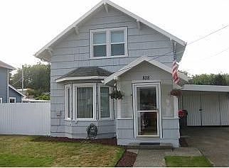 1st image of 828 Altenau St