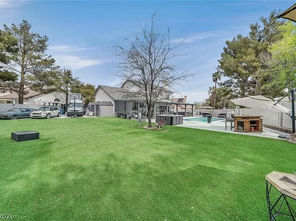 8765 Beluga Way, Las Vegas, NV 89117