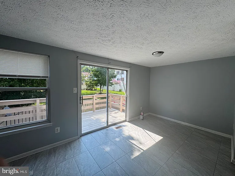 1727 Sundance Dr — Photo 4