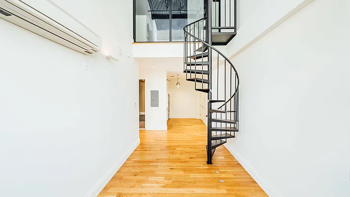 Rented by Nooklyn NYC LLC | media 14