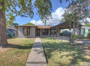 222 Pletz Dr, San Antonio, TX 78226