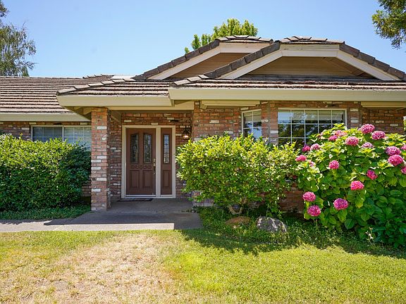 3rd image of 4904 El Don Dr