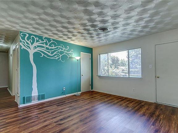 4th image of 3945 Janrue Ct