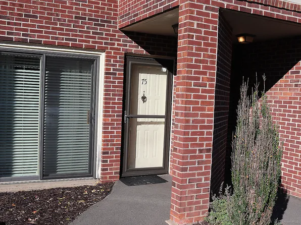 279 Redstone Hill Road APT 75, Bristol, CT 06010