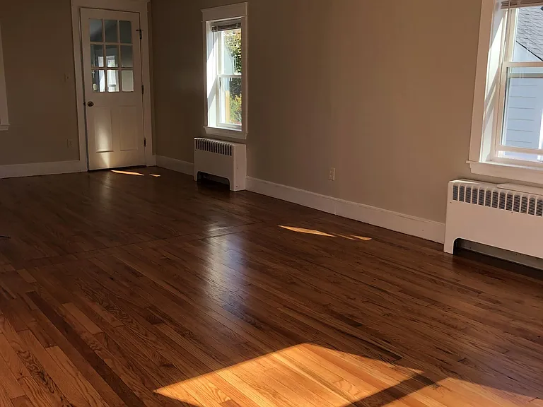 121 Wellington Rd — Photo 4