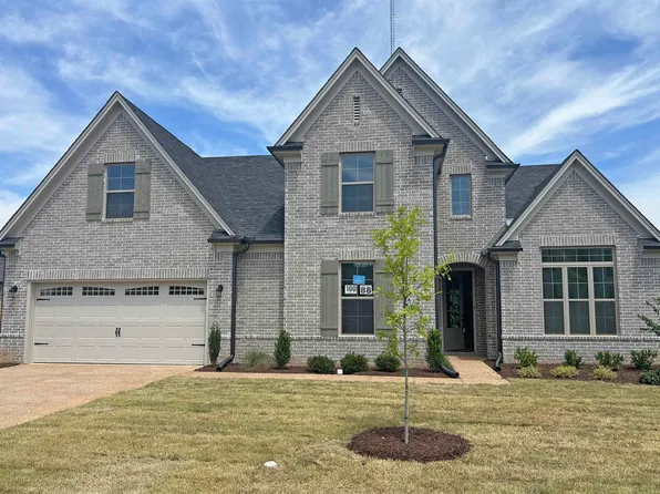 100 Laurel Wood Ln, Oakland, TN 38060