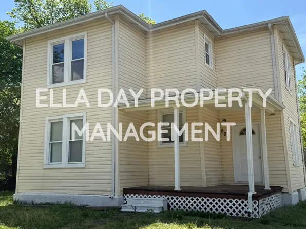 801 E 1st St, Newton, KS