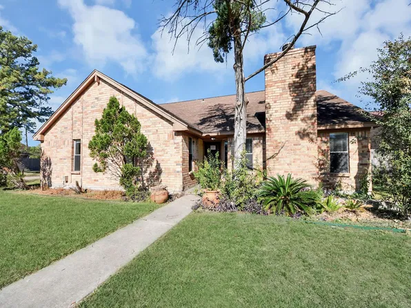 10218 Autumn Harvest Dr, Houston, TX 77064