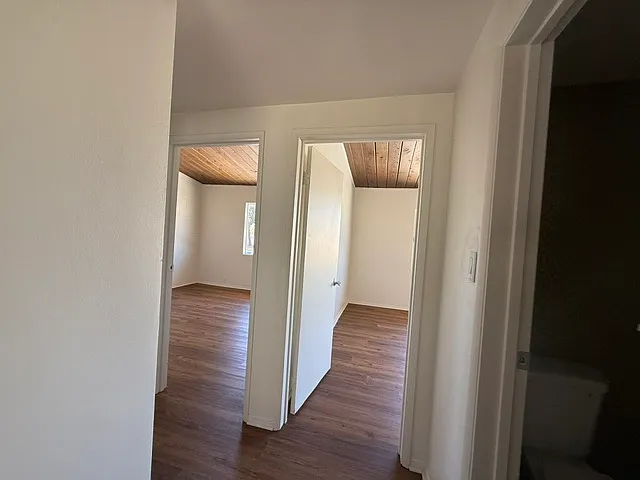3 bed, 2.5 bath, 1595 sqft, $2,995 — Photo 2