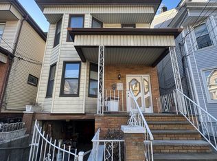 25 49th St APT 2, Weehawken, NJ 07086