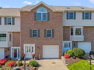 116 E Country Barn Rd, Houston, PA 15342