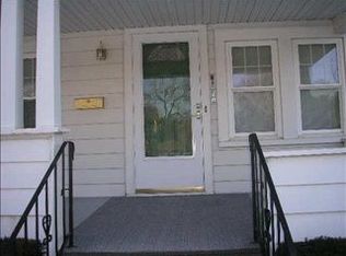 2110 Parklawn Ave, Schenectady, NY 12306