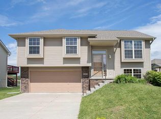 5214 Hardings Landing Rd, Council Bluffs, IA 51501