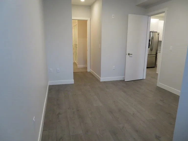19940 Brydon Cres #209 — Photo 6